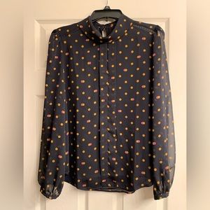 CLEARANCE NWOT Ann Taylor navy tan polka dot top blouse Size Medium.